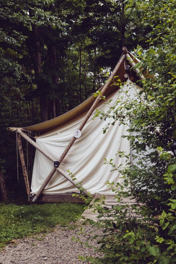 Готель Firelight Camps Ітака Екстер'єр фото