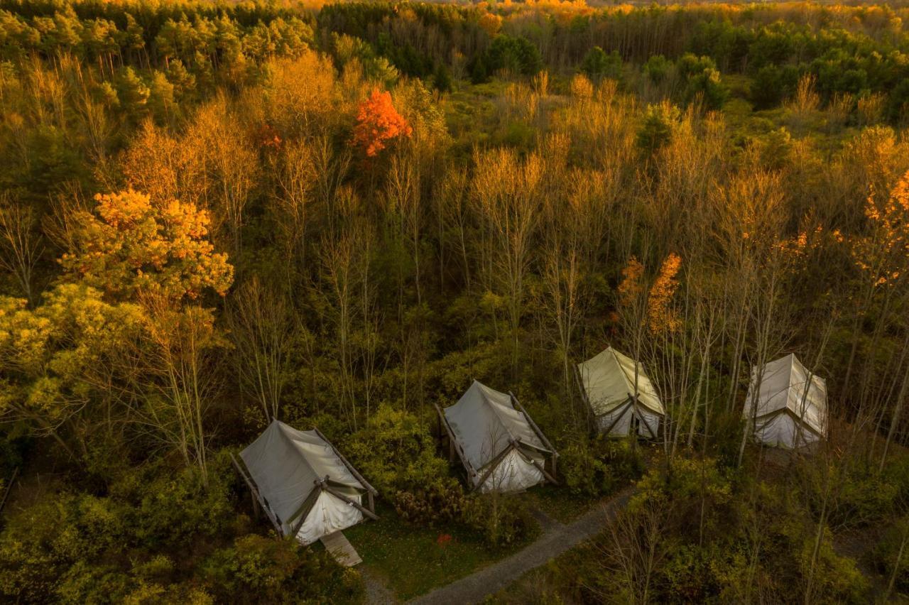 Готель Firelight Camps Ітака Екстер'єр фото